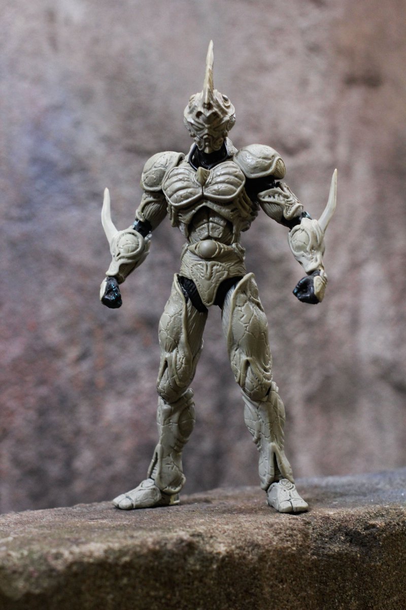 pusanding's tweet photo. from W.I.P to Finish (Done)
Guyver
The Dark Hero
(Custom Figure)
_
#guyver #guyverdarkhero #darkhero #sic #siccustoms #pusandingartworks #Epoclay #actionfigure #sickamenrider #customizer #custommarvellegend #marvellegendscustom #superhero #anotherhero #benipusandingtuah https://t.co/qFlUezCtLx