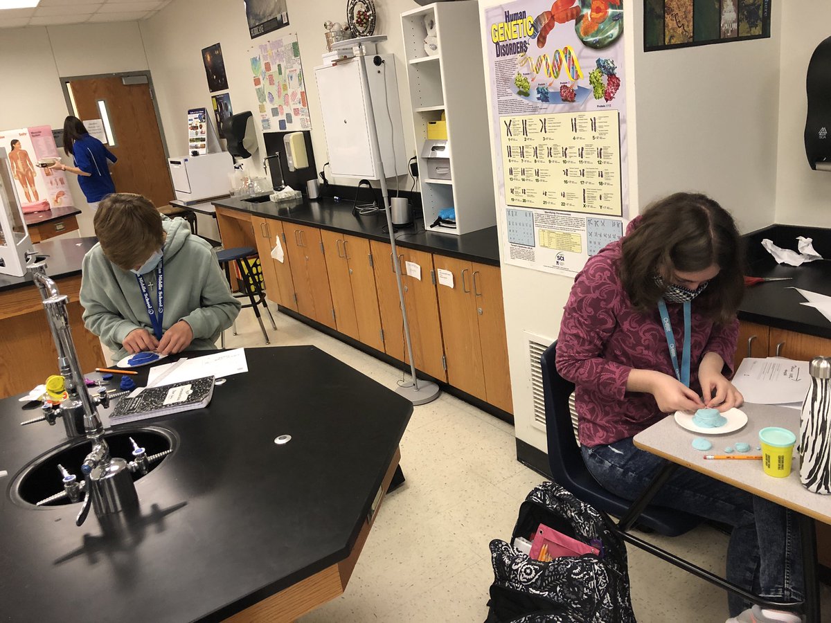 hillhollly's tweet photo. Social distanced Topography lab. So thankful the kids got to do some hands-on work today! We even had a special guest @Borcik_KMS #KMS_Science @Killian_MS https://t.co/zrEVr9Y5sv