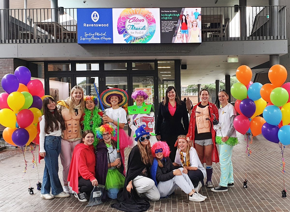 Ravenswood_News's tweet photo. Day 2 of Ravenswood's #ColourYourThreads celebrations and the atmosphere is the brightest of hues, despite the grey, soggy weather! #fromstrengthtostrength #PositiveEducation @PESA_Aus https://t.co/A70YhnEEC3