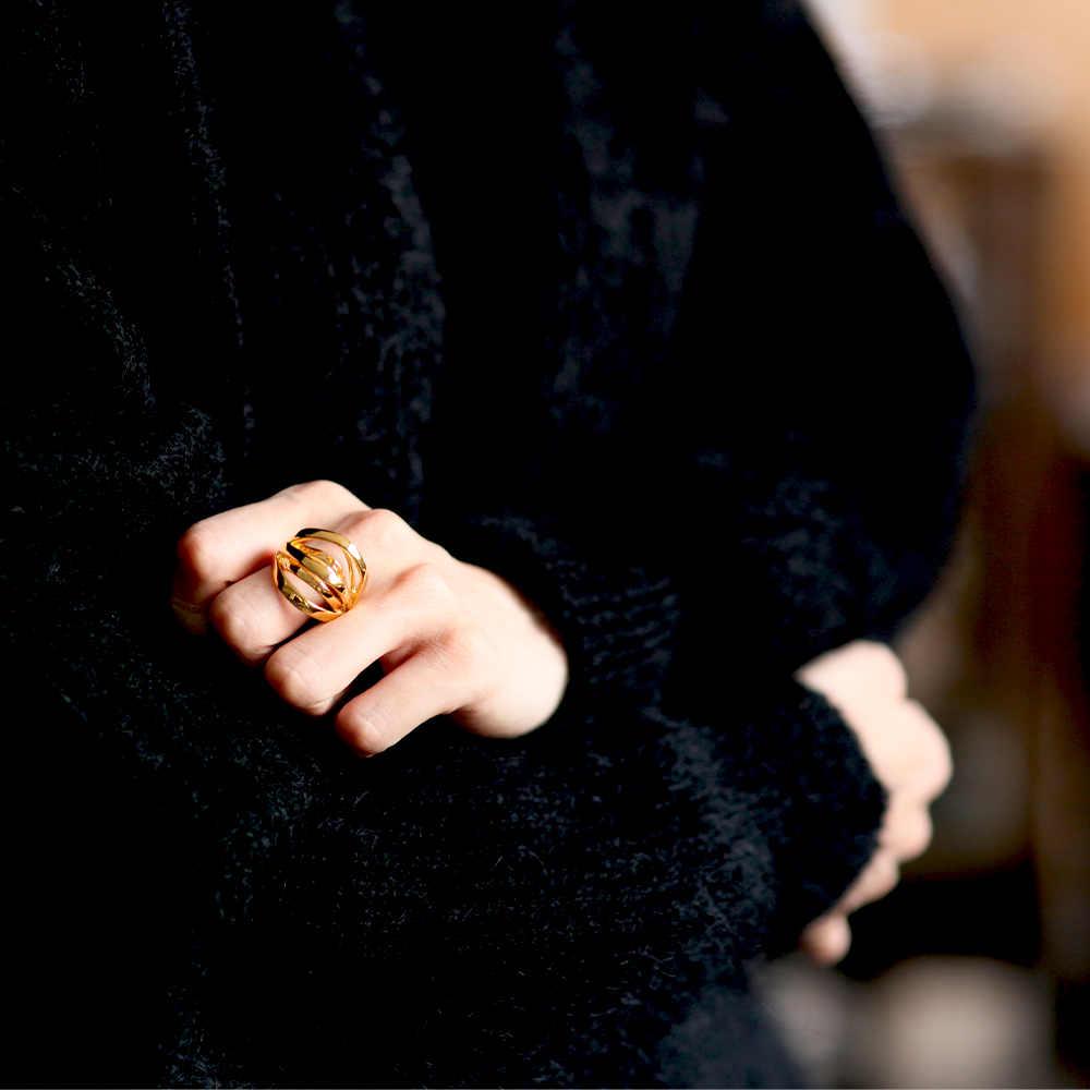 new

Lamie（ラミエ） / 414 spiral リング L - ゴールド
store.eighthundredships.com/?pid=154765399…

<a href="/Lamie_jewelry/">Lamie</a> #lamie #ラミエ #リング #プレゼント #ギフト