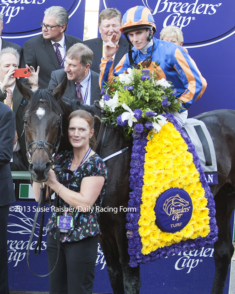 ponyace's tweet photo. I was predisposed to being a fan of Magician, thanks to campaigning a horse by the same name in the fabulous @simhorseracing, which you should join. I was delighted to see the real version, who upset the Turf for @Ballydoyle. https://t.co/nKBAk0Uwew
