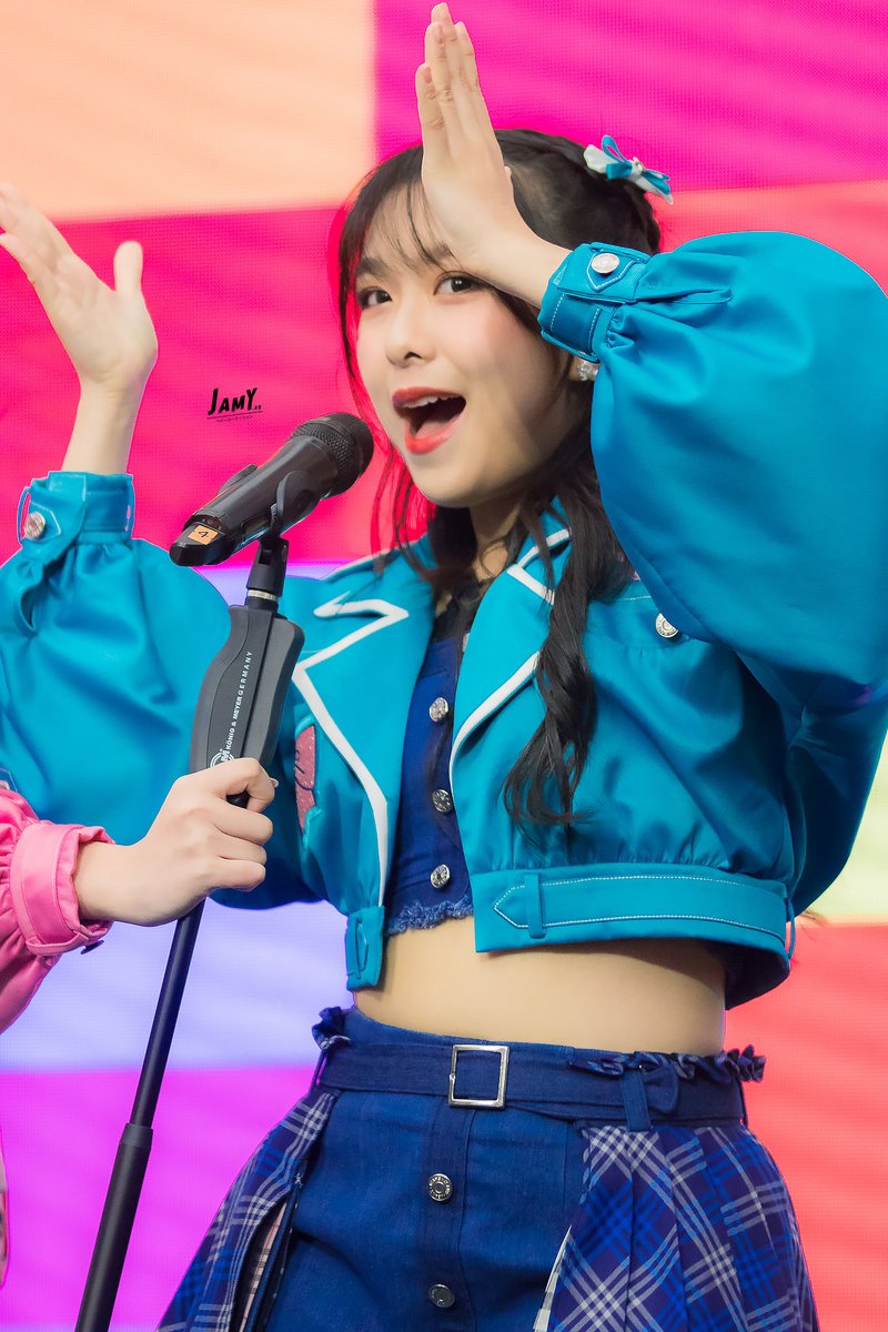 48Jamy's tweet photo. 😝😊

#MewnichBNK48 #BNK48 #Jamy48 #SamePsK https://t.co/hUbl86sg70