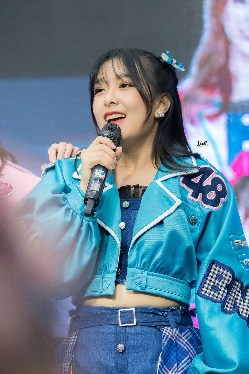 48Jamy's tweet photo. 😝😊

#MewnichBNK48 #BNK48 #Jamy48 #SamePsK https://t.co/hUbl86sg70