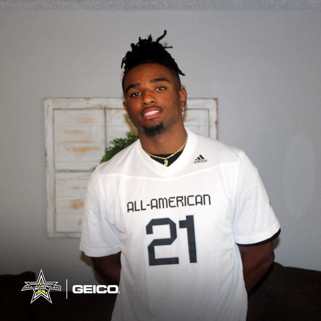 AABonNBC's tweet image. New Age Linebacker 💪 

Welcome NC State commit Jordan Poole (@jordan_poole03) to the 2021 All-American Bowl @NBCSports 

#AAB21 🇺🇸

#1Pack1Goal 

#AllAmericanBowl 🏈 @GEICO 

m.youtube.com/watch?feature=…