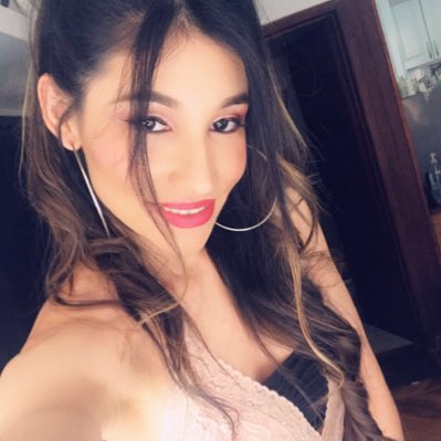 lorepineda52's tweet photo. #NuevaFotoDePerfil https://t.co/qOsxT74nhW