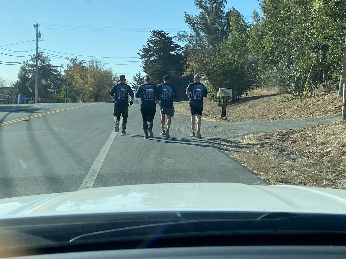 CHPSantaRosa's tweet photo. Today, we took part in the Law Enforcement Torch Run for Special Olympics. We were Guardians of the Flame on our 8 mile run from from Rohnert Park to Petaluma. This event is a great fundraiser for a great cause and we were proud to participate! #running #torchrun #specialolympics https://t.co/I7cpuh8Hxy