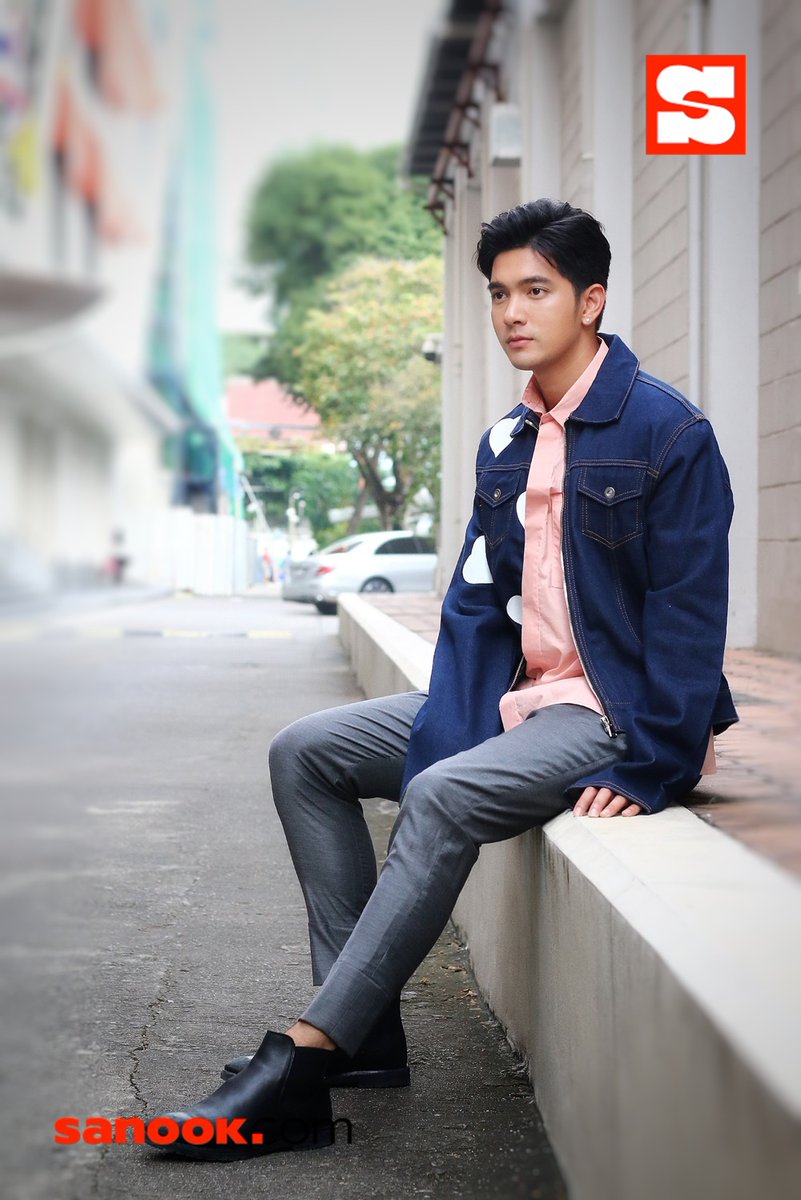aorumm's tweet photo. คนสัมภาษณ์นิยามเข้มว่า "เด็กช่างรักจริง" อยากให้ทุกคนอ่านจริงๆนะ ไม่ใช่แค่ความฟินของ #เข้มมุก แต่เป็นสัมภาษณ์ที่ทำให้เห็นทัศนคติดีๆ ของผู้ชายอายุ 23 คนนี้ งืออออ ลูกชายน่ารักมาก

#เข้มหัสวีร์ 
#Sanookxเข้มหัสวีร์

https://t.co/ztAjb3DqOK https://t.co/LZ38jaKzyo