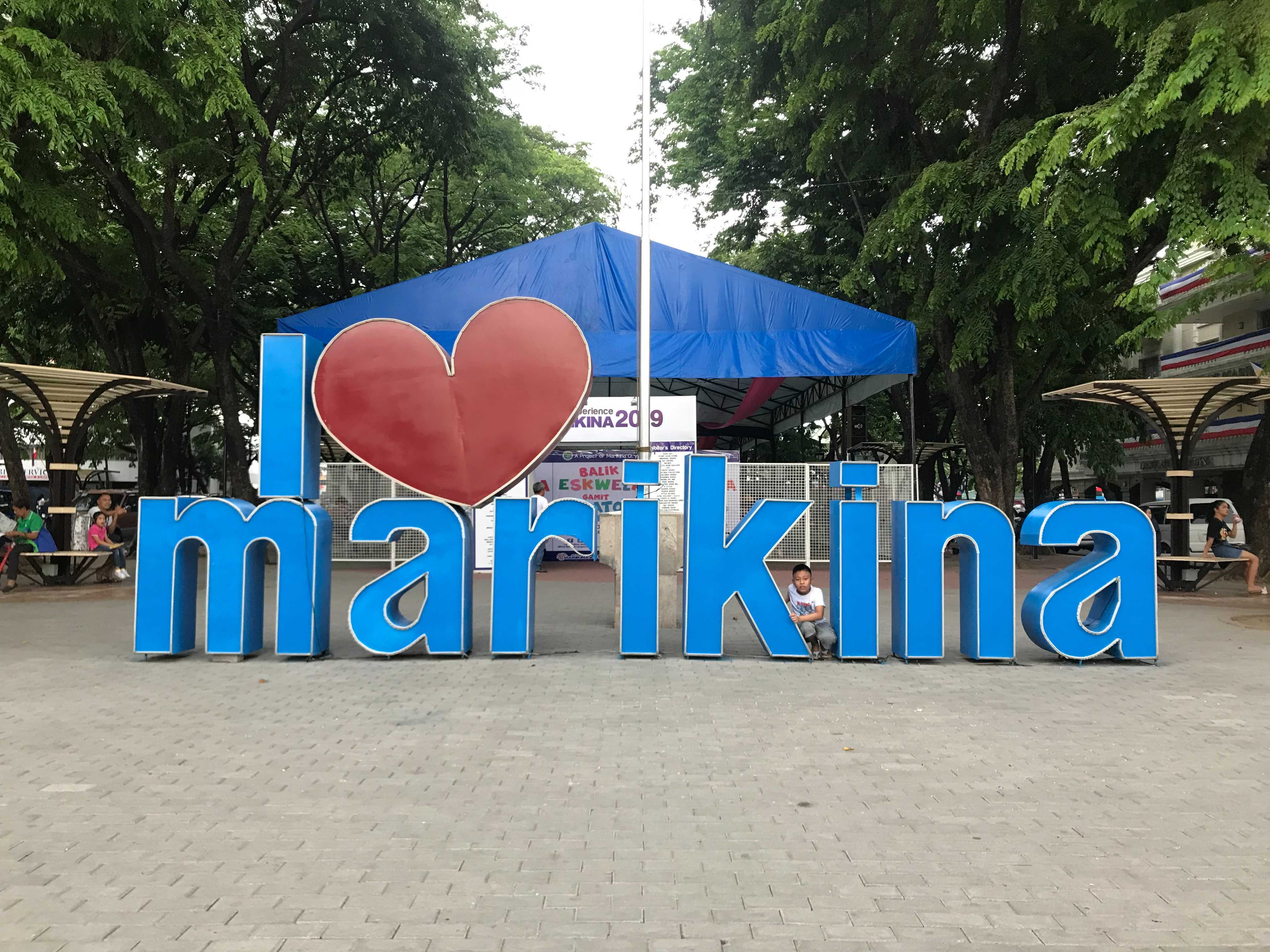 Jun San マニラ 東京 靴が好きで 靴産業の町 として知られたフィリピン マニラ首都圏のマリキナ市に よく買いに行ってました 特に Bristol ブリストール が マリキナ産のお勧め靴ブランドです 価格帯も3 000 4 000ペソ程度で 品質も間違い