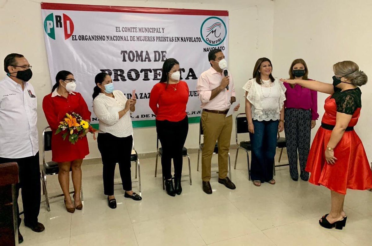CinthiaVL's tweet photo. Forjada desde la estructura territorial del Partido, Caty Zazueta asume la dirigencia municipal del #ONMPRI en Navolato. Convencidos del gran trabajo que habrás de realizar con nuestra amiga @dianaarmentaa04. ¡Bienvenida! #PRISinaloa @ChuyValdesP https://t.co/dTazw01lI9