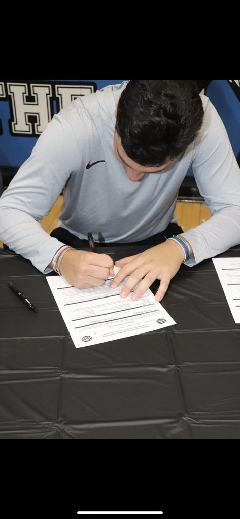 Kyler Denton (@dentonkyler) on Twitter photo It’s official, proud to be a tiger 🐯 ✍🏻<a href="/BrockBuckingham/">Brock Buckingham</a> @BaseballCowley <a href="/DaxLeone1/">Dax Leone</a> <a href="/CowleyCollege/">Cowley College</a> It’s official, proud to be a tiger 🐯 ✍🏻<a href="/BrockBuckingham/">Brock Buckingham</a> @BaseballCowley <a href="/DaxLeone1/">Dax Leone</a> <a href="/CowleyCollege/">Cowley College</a>