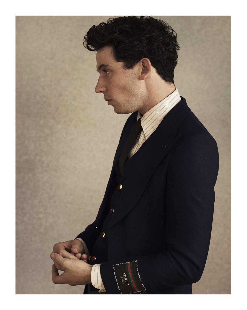gucci_jp's tweet photo. .@StyleMagazineIt 11月号に登場したジョシュ・オコナー #JoshOConnor は、#AlessandroMichele がデザインした #GucciPreFall20 コレクションを着用。
撮影 @claragiaminardi、スタイリング #FabioImmediato。#GucciEditorials https://t.co/83QSL1YDQn