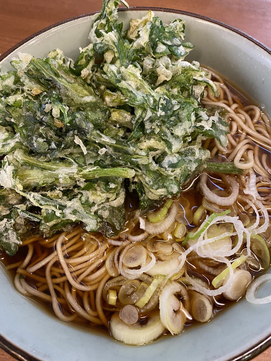 U字工事 昼飯は立ち食い蕎麦 文殊 で春菊天そばです 七味を振って食って ひと汗かいてから浅草へ向かいます 福田 立ち食いそば 春菊 文殊 U字工事 昼飯は立ち食い蕎麦 文殊 で春菊天そばです 七味を振って食って ひと汗かいてから浅草へ向かいます 福田 立ち食いそば 春菊 文殊