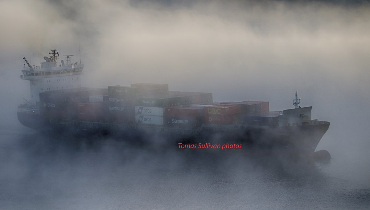tomassullivan's tweet photo. Ceres Waterford Harbour 5-11-20 @PortofWaterford https://t.co/DLuLG1gwON