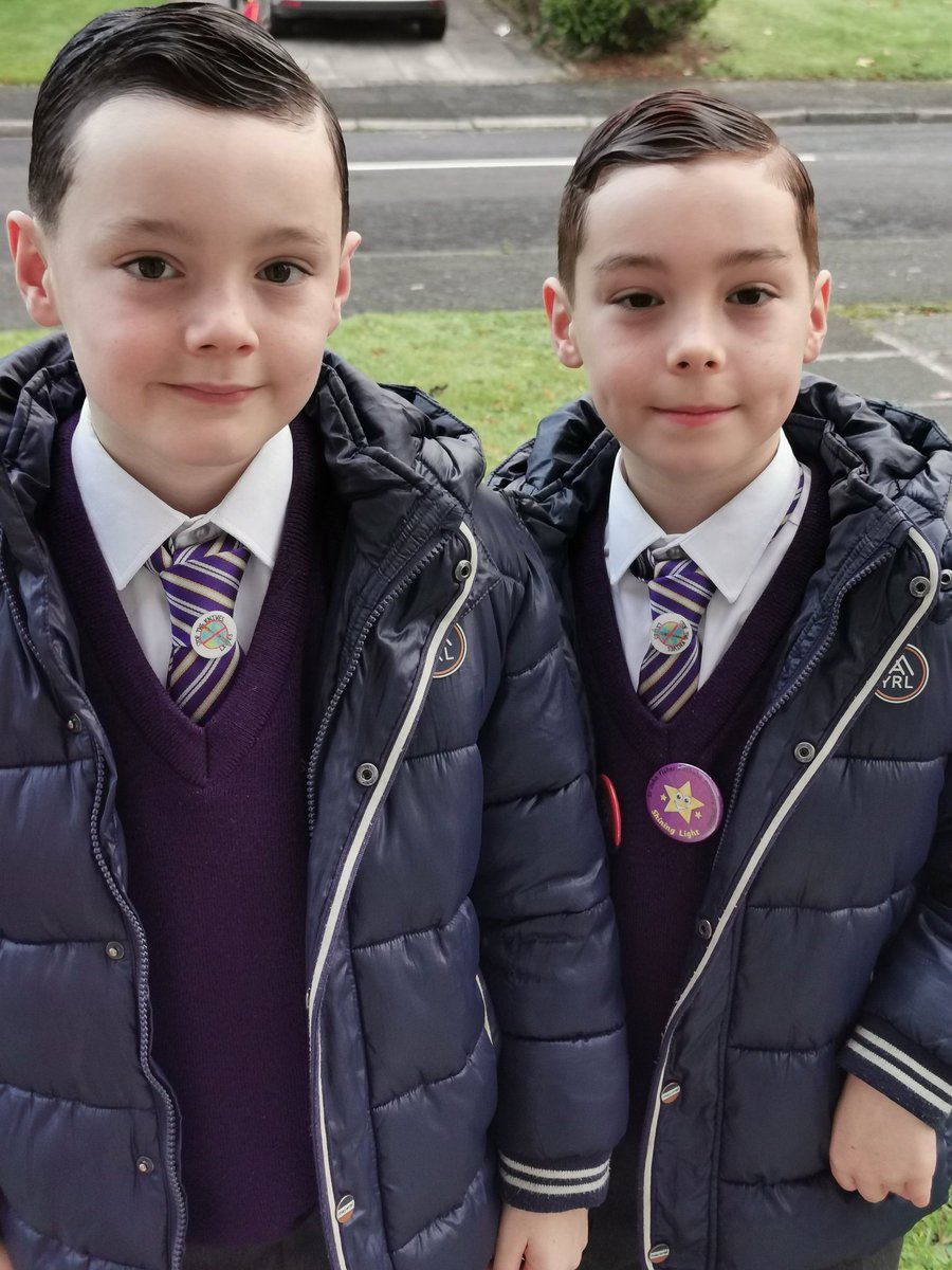 Joanne52341794's tweet photo. @stjohnfisherkv 
 @knowsleyyc badges going to St John Fisher today, here's Harvey &amp; Mason proudly supporting @JessicaH_MYP https://t.co/W08FrrblLr