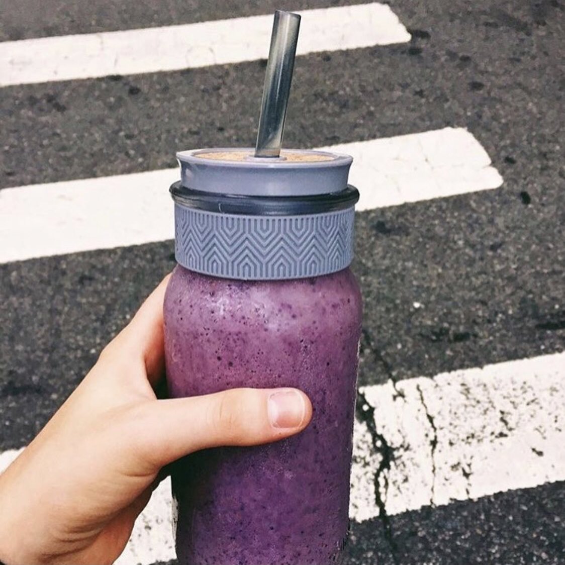 SoSupremeCo's tweet photo. Literally stopping traffic with this fresh @SheSupps smoothie 💜

#morning #goodvibes #stretch #stretching #positive #feelgood #fitness #fit #active #fitfam #life #move #fall #autumn #power #november #girl #ukfitfam #success #smoothie #busyday https://t.co/bSgkN5jYRs
