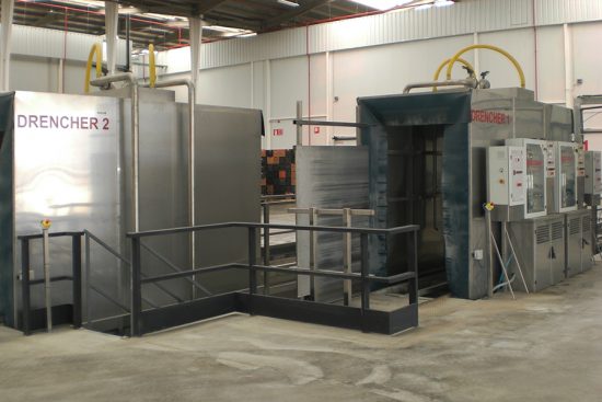 deccoiberica's tweet photo. En el siguiente artículo hablamos sobre los tipos de #drencher: de cadenas o de cabina 🧐👉 https://t.co/osK3D7kMPY #maquinaria #postcosecha https://t.co/vmiiahxCoa