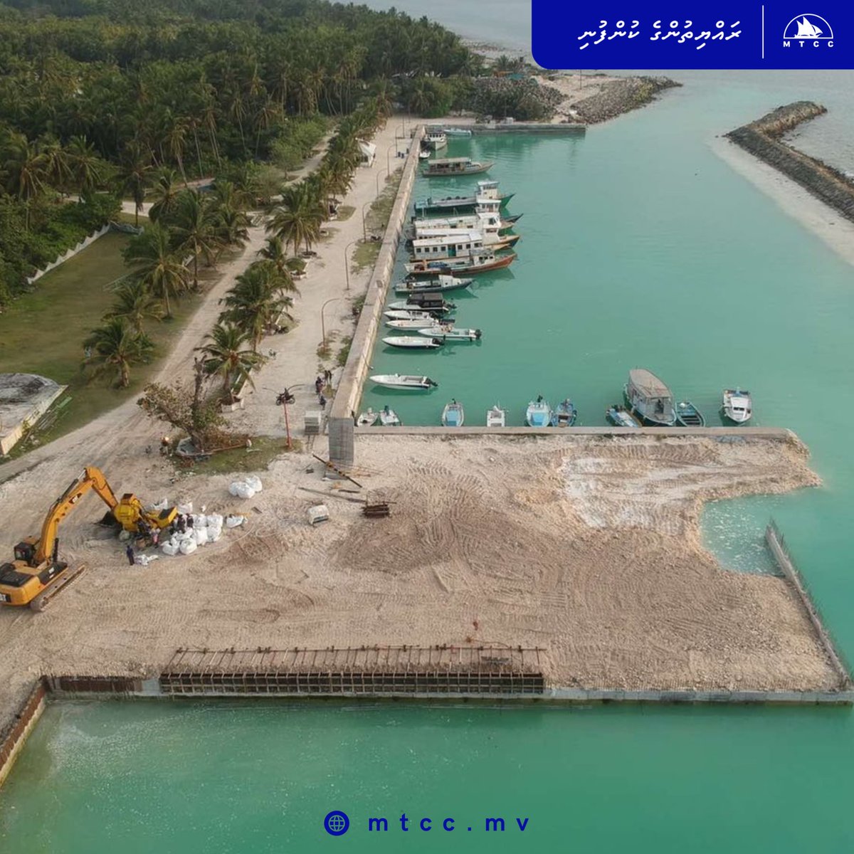 MTCCPlc's tweet photo. Work on Design and Build of Sh. Feevah Harbor is well underway, with overall 61% project progress. Construction of breakwater and installation of precast concrete blocks required for quay wall construction are currently ongoing, with 53% and 41% completion respectively. https://t.co/fGnx5SxjOH