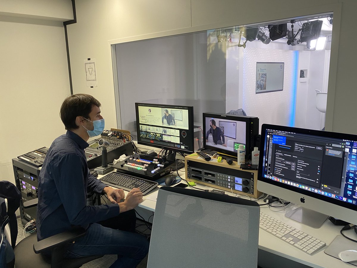 _FEDENE_'s tweet photo. [#EVENEMENT] l’émission du #SYPEMI se prépare au #StudioVictoires ! Rendez-vous à 11h sur notre chaîne #youtube, en direct : https://t.co/79f3EBHQy8 
#FacilityManagement #FM https://t.co/Q3kbeYGTAr