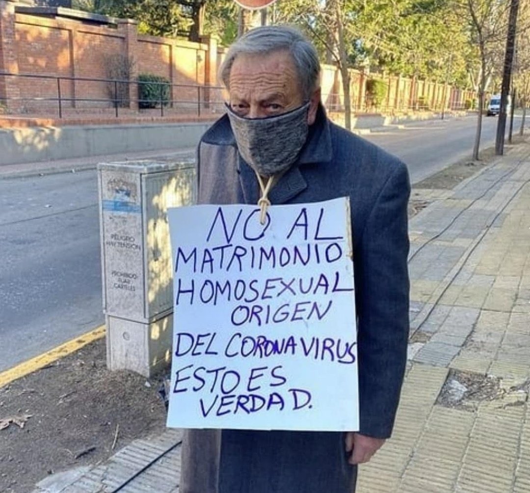trashyle0's tweet photo. buenos días mutuals, recordad no ser homosexuales https://t.co/7loOQ9Kztv