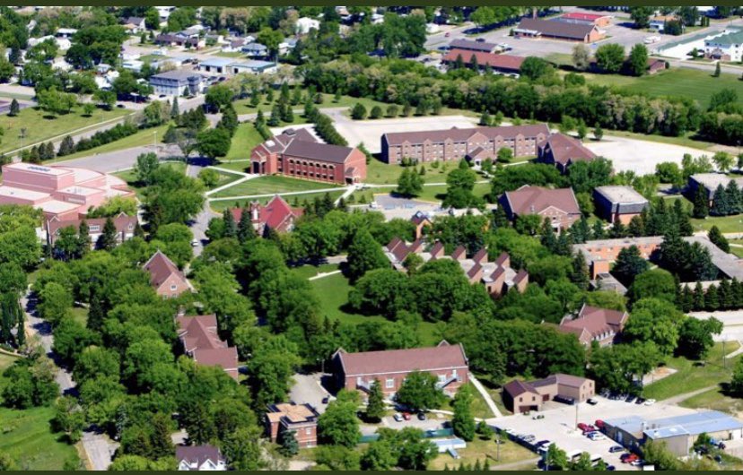 jjrider_22's tweet photo. After a great conversation with @Coach_G_Magana I am extremely grateful to say that I have received my first offer to further my academic and athletic career at the University of Jamestown! #Gojimmies @CMaholchic https://t.co/i23sOMCqzJ