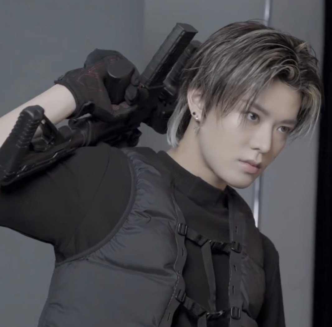 yutactivities's tweet photo. YUTA.. DID THAT https://t.co/1lQEUxGxif