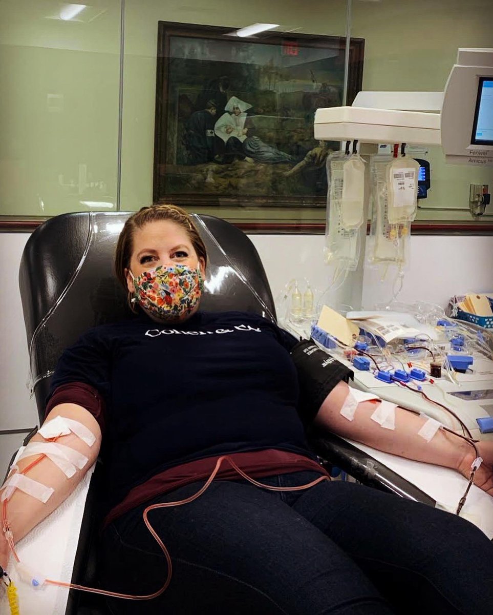 lesleykblake's tweet photo. Although I’m habitual blood donor, tonight I donated platelets for the first time at @RedCrossNOH ! My favorite phlebotomist Jivka (yes, I have a favorite) let me know platelets are always in need so please consider donating! #donateblood #donateplatelets #bloodselfie https://t.co/BIVQDXvbTI