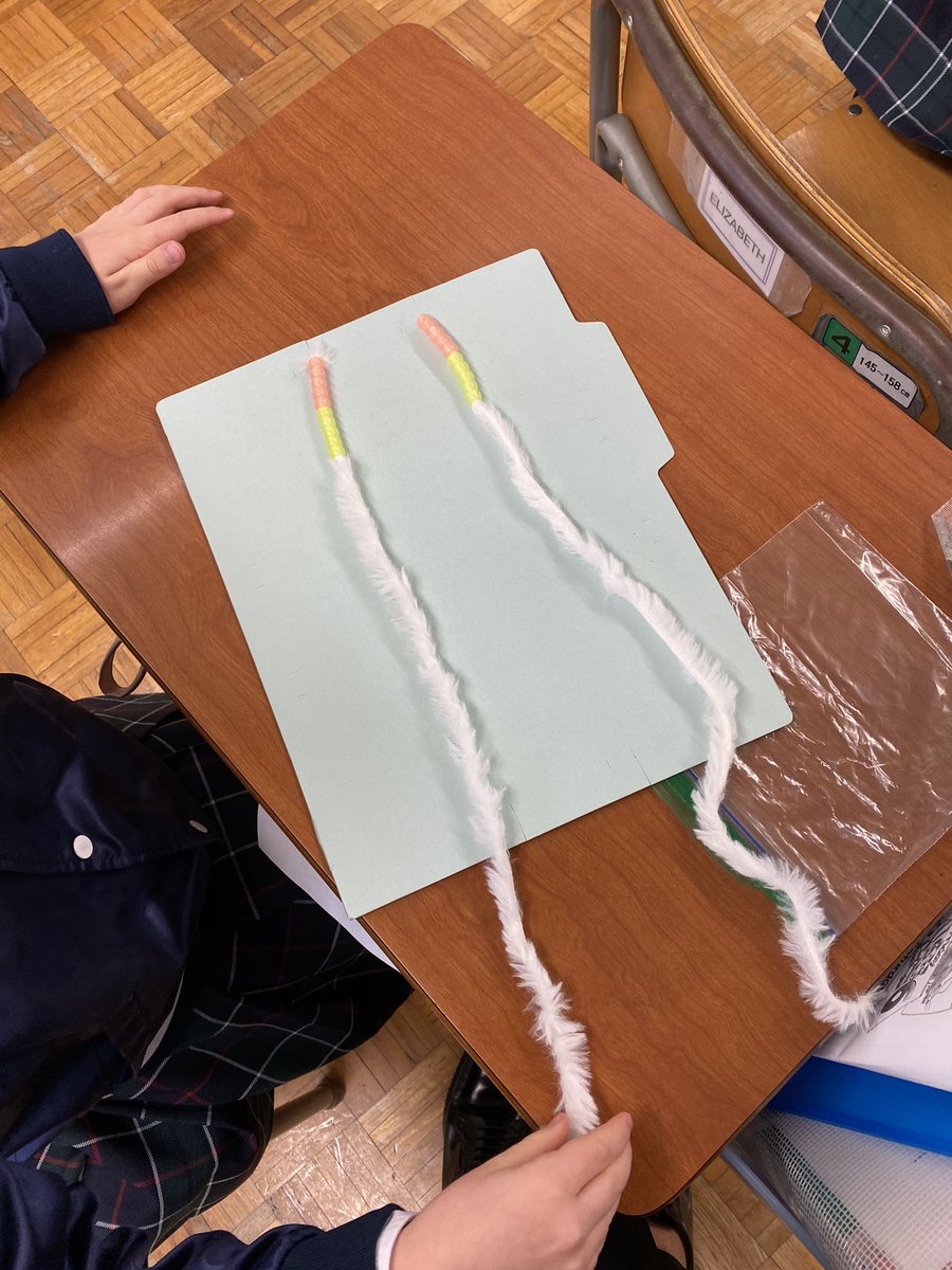 MsNanaNana's tweet photo. What the heck is a Rekenrek? See π Think π€ Wonder π See what the kids said. Then we made our own. #addition #subtraction #rekenrek #numberrack https://t.co/0QdaJyaYvD