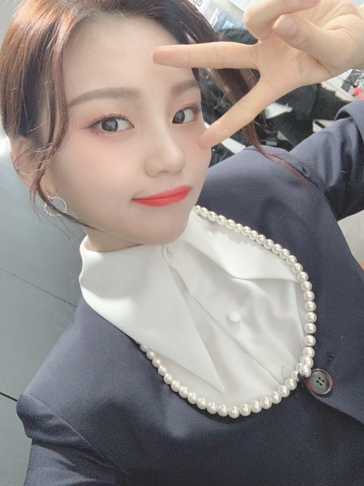 Karrr_w's tweet photo. #WalpurgisNight
#GFRIENDisCOMING
#GFRIEND #여자친구 #回_Walpurgis_Night
@GFRDofficial 
#UMJI #D5toGFRIENDMAGO #엄지 https://t.co/dEYxZGVPCf