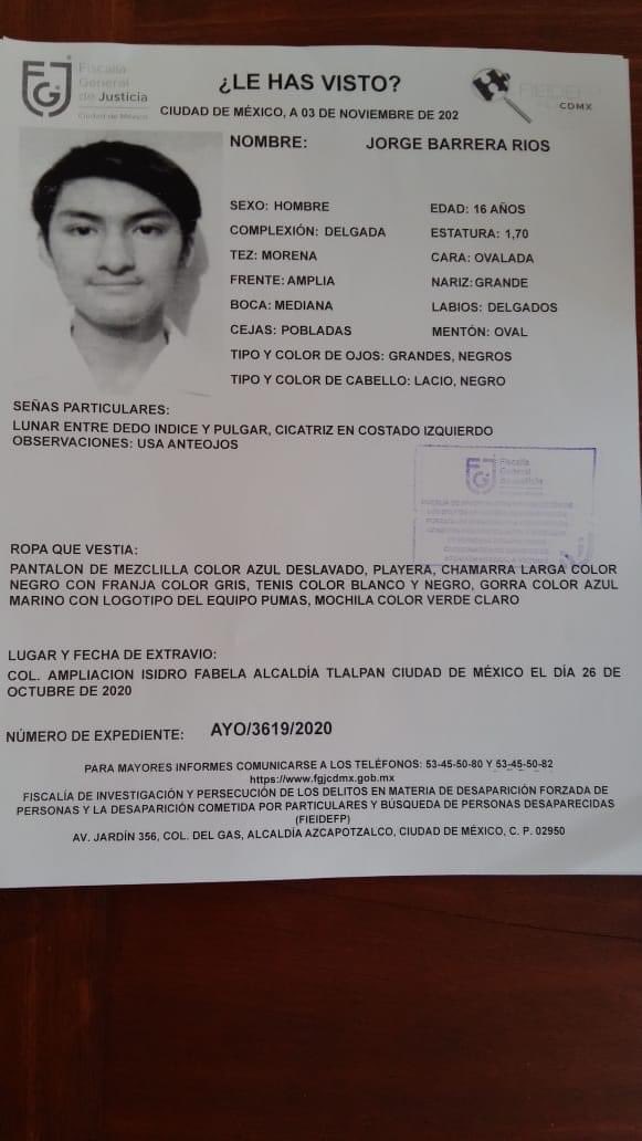 Ninguna broma de este tipo es justificable.
Sobre todo cuando los recursos en todo el país están escaseando debido a la pandemia y la violencia está en aumento.
Esperemos que el chico regreso sano y salvo a su casa 
#NosFaltaJorge