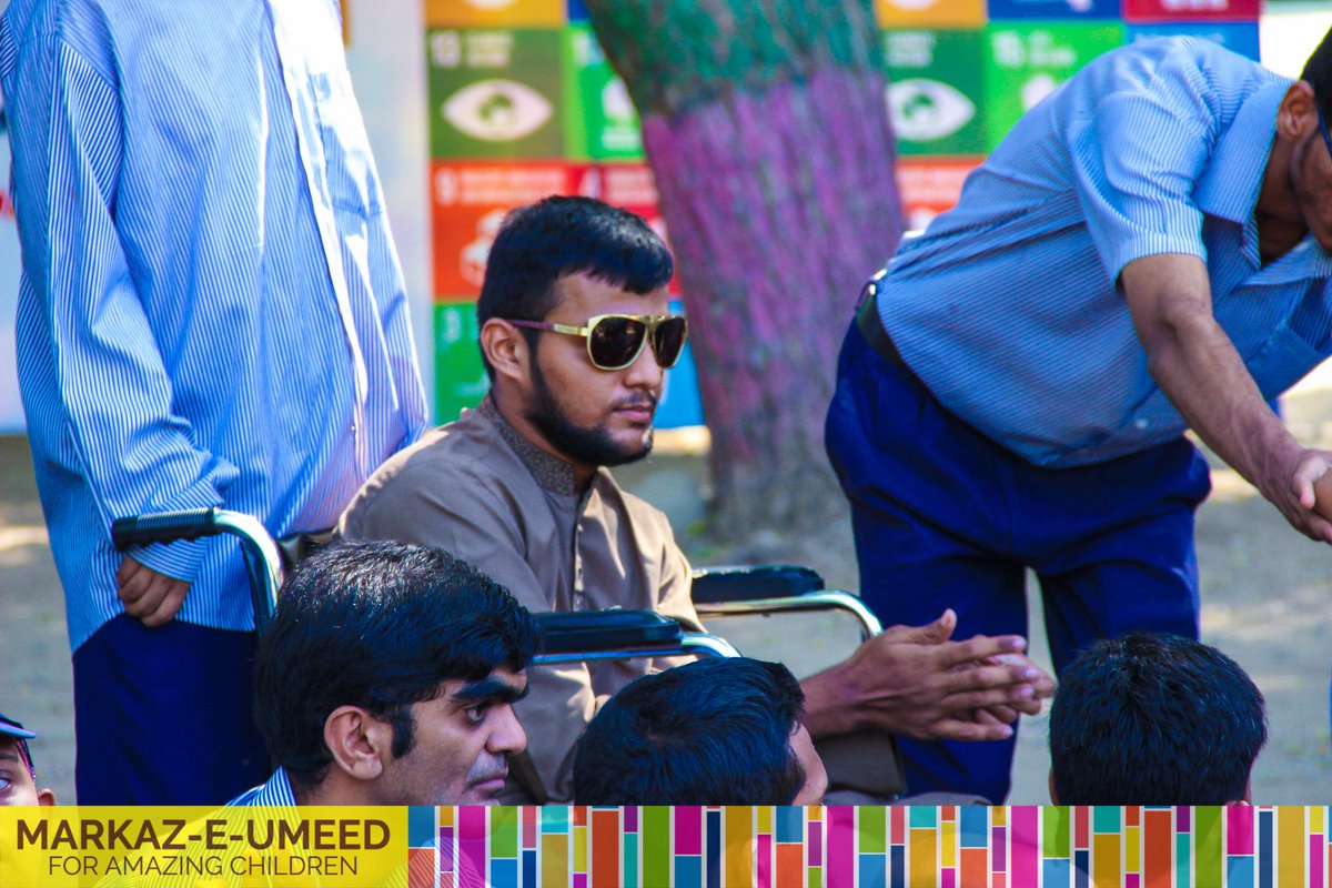 MarkazeUmeed's tweet photo. Team Youth Parliament visited Markaz-e-Umeed and spent a fun day with our children playing and singing with them in #2019  #Markazeumeed #youthparliment #learningwithfun https://t.co/n9HHKi7H3f