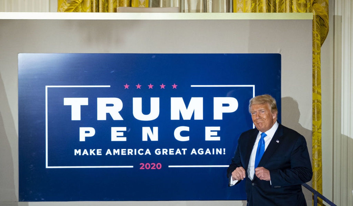 realDailyWire's tweet photo. Phoenix-Based Data Firm Says Trump On Track To Win Arizona https://t.co/VAAkMAguWT https://t.co/3wf3gldjjD