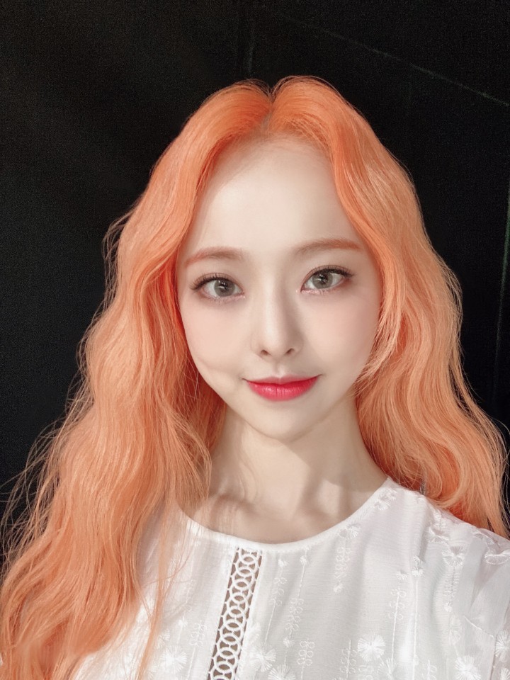 factinstar's tweet photo. [팩트iN스타] #이달의소녀 #LOONA
띵동~ 오빛을 위한 초대장 도착💌
이달의 소녀 미드나잇 페스티벌에 초대합니다🎉
🌠일시 : 11월 6일 (금) 저녁 9시✨ 
🌌장소 : 팩트인스타 공식 유튜브❣️
주문을 외워보자 Yolo-lo~멋진 이 밤이 만들 Tomorrow🎵

#비비 #김립 
@loonatheworld #Midnight #Why_Not https://t.co/K4paCXHaqT