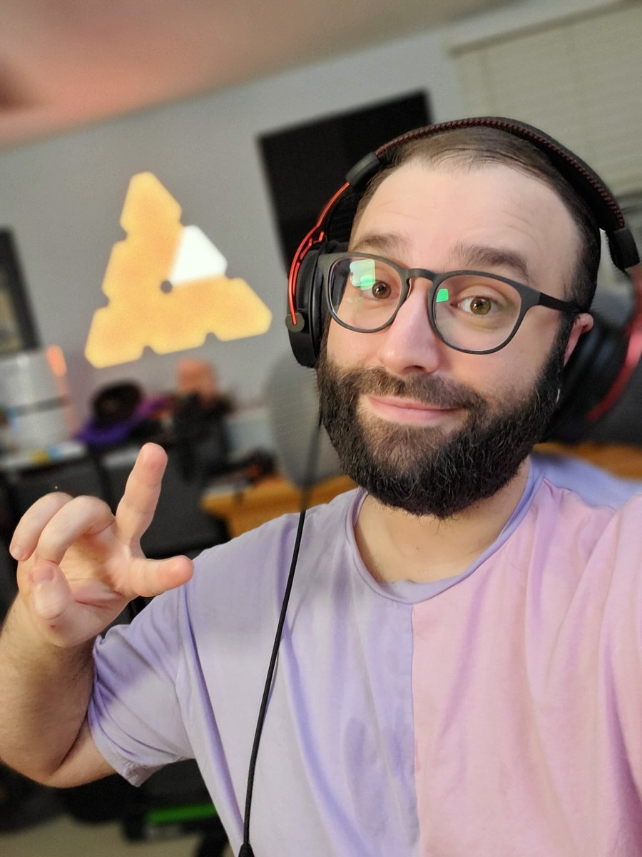 chrisxchad732's tweet photo. Thank you everyone who came out to my #twitch stream tonight! I know everyone has been stressed and anxious but I know we are going to get through this! Remember to stay awesome #beardzone!
#beardgang #thankyou #thankful #goodnight #GoodMorning https://t.co/Tj6JVU0i5b