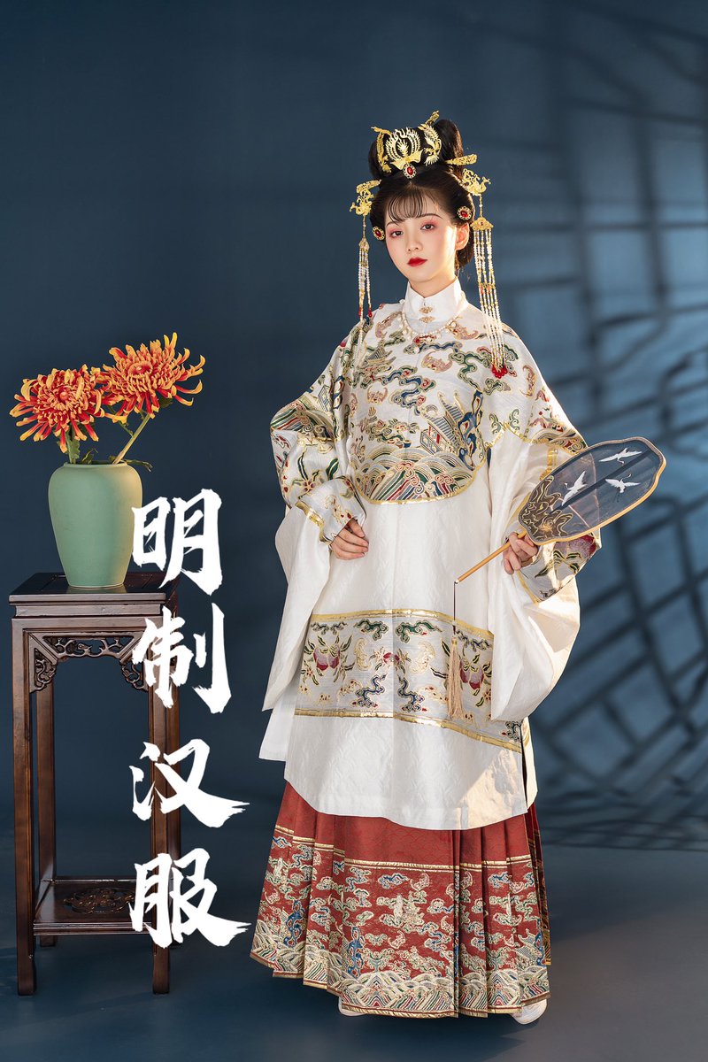 XH_doufu's tweet photo. #hanfu_challenge
 #漢服チャレンジ
#한푸_도전
#汉服挑战
Hanfu is really beautiful～I can wear it every day🥰
Hanfu in Ming Dynasty✨ https://t.co/wWSaN7D0SK