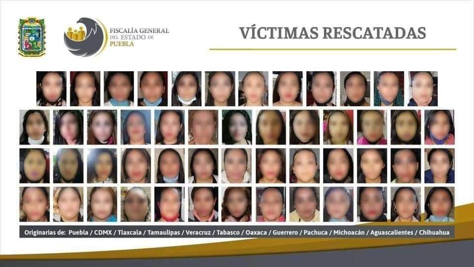 ColectivaIndep1's tweet photo. 🔴 ATENCIÓN si tienes a alguna familiar desaparecida,puede ser una esperanza de encontrarla🔴
La @FiscaliaPuebla cateó y desarticuló 3 centros de presunta explotación sexual y narcomenudeo,ubicados en el Centro Histórico y la colonia Villa San Alejandro.Hay 74 personas rescatadas https://t.co/G6fYgLbgSp