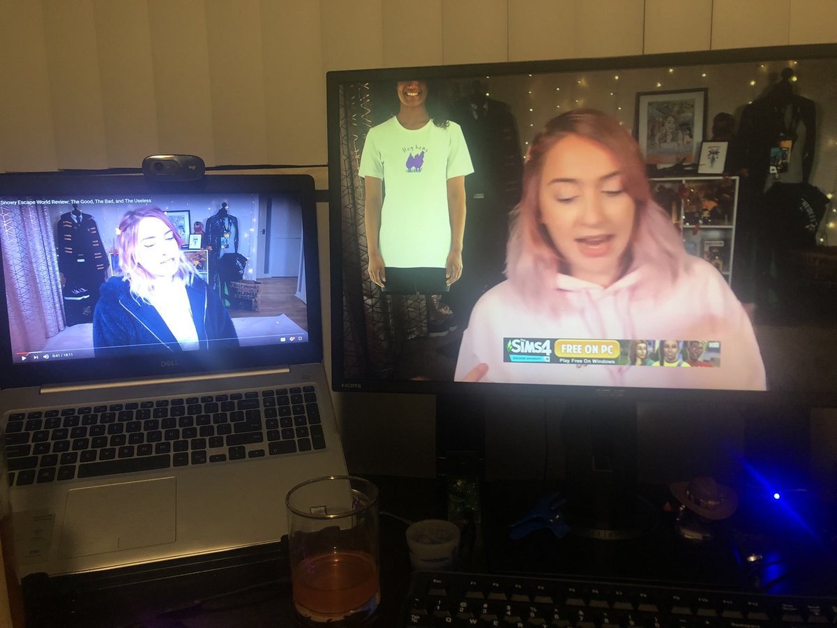 RDeadred's tweet photo. When you get tipsy and forget you were watching a @plumbellayt video and start another one.... #thesims https://t.co/gkqubwvTGj