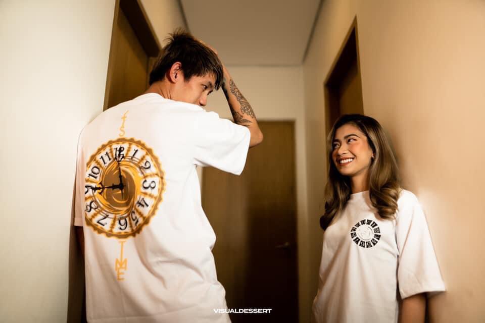 Imjunnieboy's tweet photo. AVAILABLE NA BUKAS SA LAZADA!!! ALARM NA KAYO 8PM!! https://t.co/Rk0Vt4UzYL