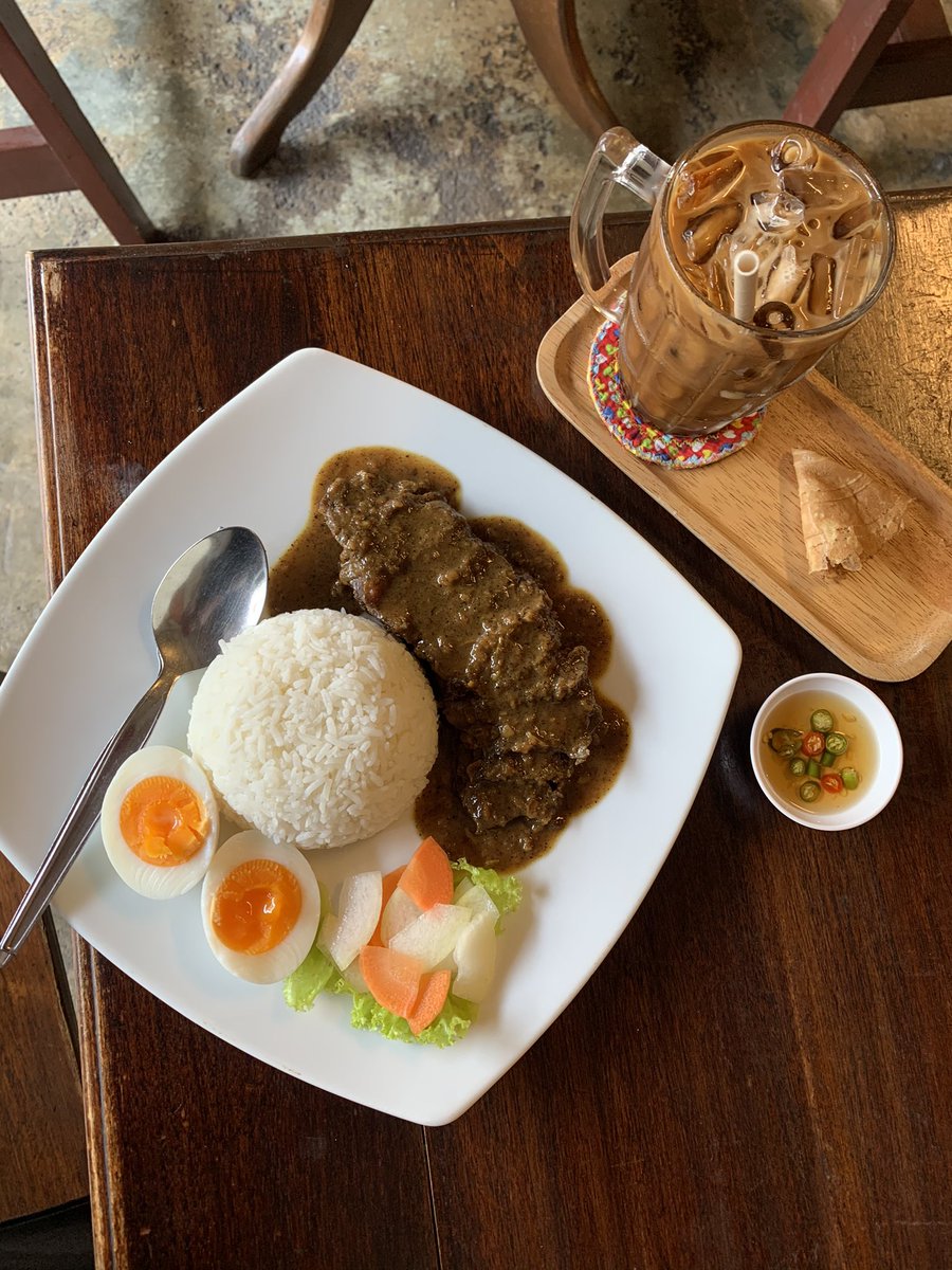 ben_178_C's tweet photo. มรึงงงง กูไม่ไหวแล่วววว.   มาเที่ยววว บ้านเต๋. กินข้าวบ้านเต๋.  กินโอ้เอ๋วบ้านเต๋.  🥺 (2)

#itoldsunsetaboutyou
#แปลรักฉันด้วยใจเธอ
#บกพพ https://t.co/CC0bFtzDe8