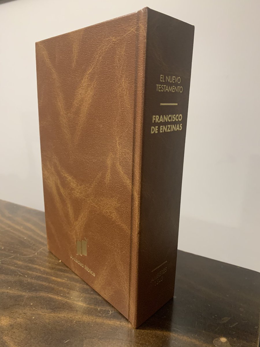 ProdEditorial's tweet photo. Hoy ha llegado de imprenta el último proyecto que hemos hecho para la @sdadbiblica Un fascimil del Nuevo Testamento De Francisco de Enzinas, publicado en Amberes en 1543. Un trabajo único del que nos sentimos muy orgulloso de nuestro equipo. https://t.co/PHGNbsmn5y