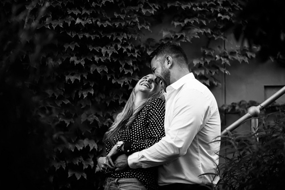 ExpressionsSA's tweet photo. Morning #CapeTown Itโs been a tough few days, but hey itโs #ThankfulThursday and things could be FAR worse!
๐ธ๐ซ๐
Exactly 2 weeks from today weโll be heading to Muldersdrift to shoot these twoโs beautiful wedding at #inimitableweddingvenue
๐ธ
#WEDDINGPHOTOGRAPHY https://t.co/PfunEfO58C
