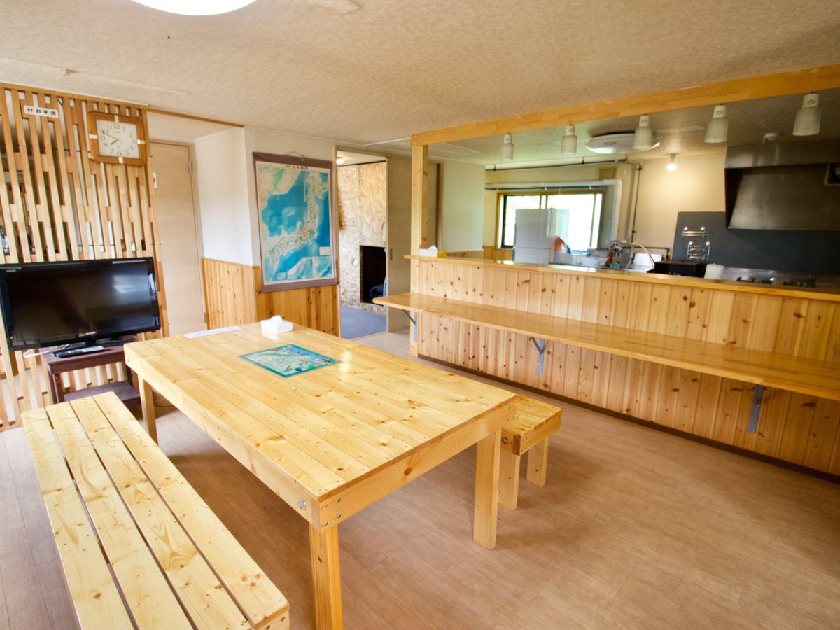 クリオネキャンプ場 キャンプ場自体は11月以降閉鎖していますが 冬期間 11月 3月 もゲストハウスのみ 1棟貸し の形でご提供させていただいております 他のお客様はおりませんし 完全にプライベートな空間で北海道の冬を過ごしてみませんか