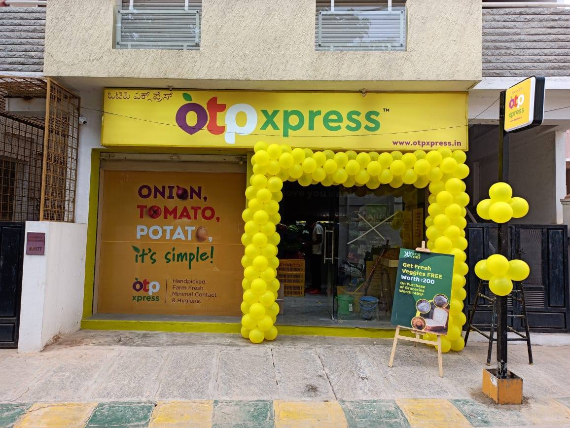 OTP_Xpress's tweet photo. We are now open at Rajajinagar. Join us to celebrate on Thursday, November 5th, 2020 from 7 AM to 10 PM
Visit us at https://t.co/5mOdrqb0DV
Call us at 080-4559-2222 to place the order.
#NewOTPStore,#bangalore,#freshvegetables,#todaysoffer,#Rajajinagar,#freedelivery,#lowestprice https://t.co/H305C7Tn7z