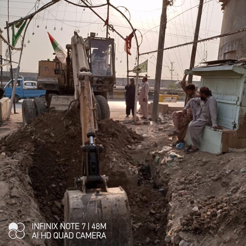 RealNomanKhan's tweet photo. Residents of Kumharwara grateful to @MQMPKOfficial Fixing of 6” valve on by pass water supply line at Kumharwara UC35 Baldia in the supervisions of Asif Gujrat, ex chairman noman khan &amp; Councelors @BaldiaTown2 @ZahidMansori @KamranAkhterMQM @IamNomanArif @adeel2900 @realshazaq https://t.co/ntYl1Ss8T7