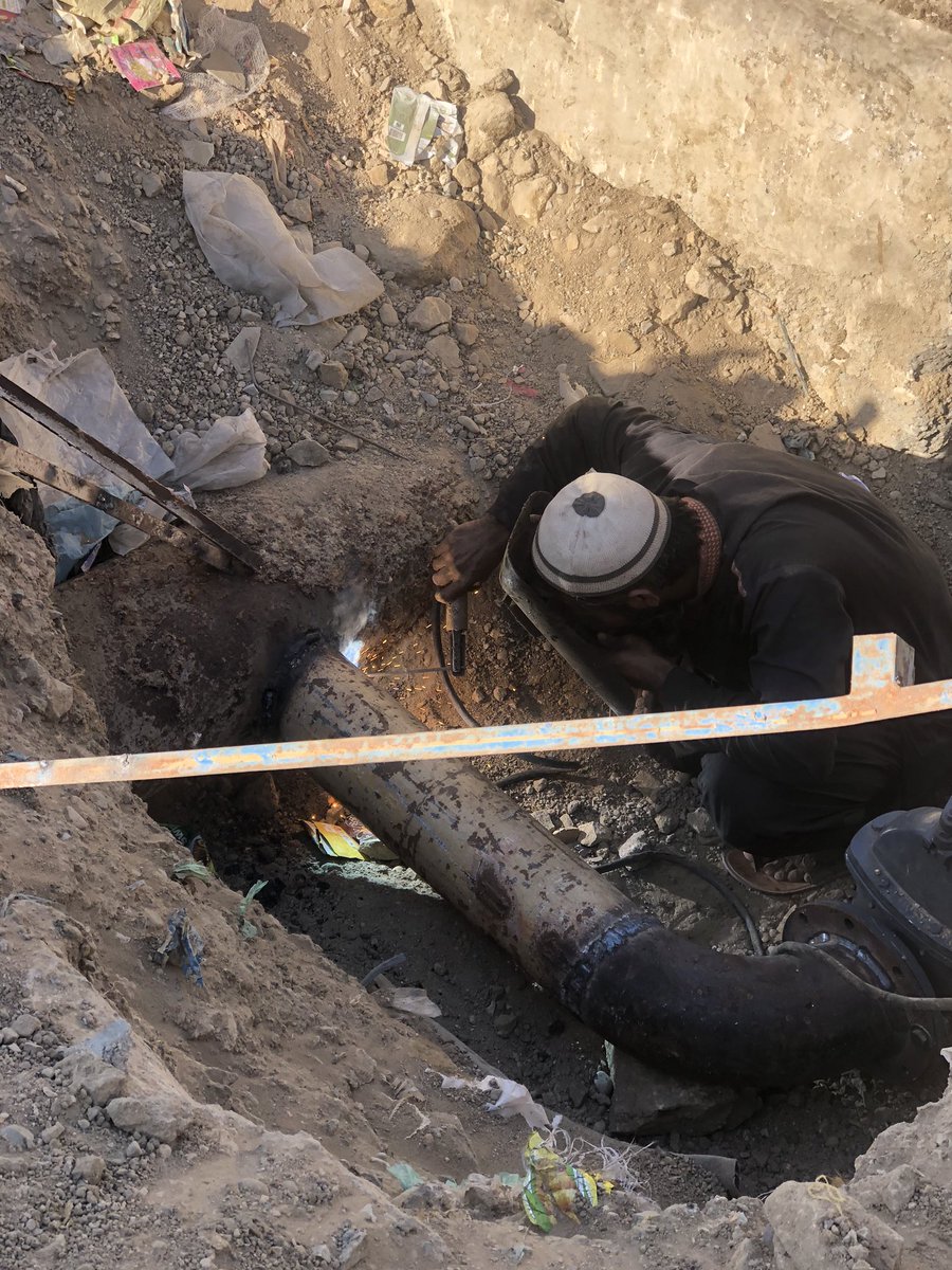 RealNomanKhan's tweet photo. Residents of Kumharwara grateful to @MQMPKOfficial Fixing of 6” valve on by pass water supply line at Kumharwara UC35 Baldia in the supervisions of Asif Gujrat, ex chairman noman khan &amp; Councelors @BaldiaTown2 @ZahidMansori @KamranAkhterMQM @IamNomanArif @adeel2900 @realshazaq https://t.co/ntYl1Ss8T7