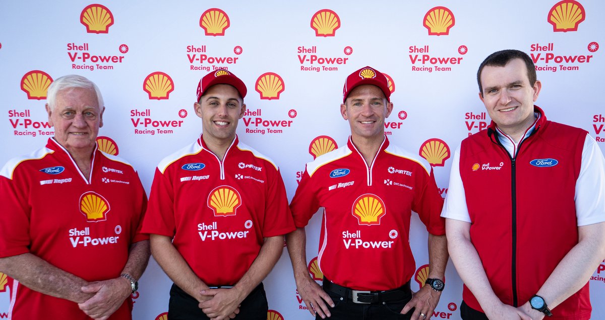 ShellVPowerRT's tweet photo. We hope you're sitting down for this annoucement....🤣

Please welcome the 2021 Shell V-Power Racing Team driver line-up:
➡ @A_DePasquale
➡ @will_davison 

#VASC https://t.co/Xh9uFmqtfG
