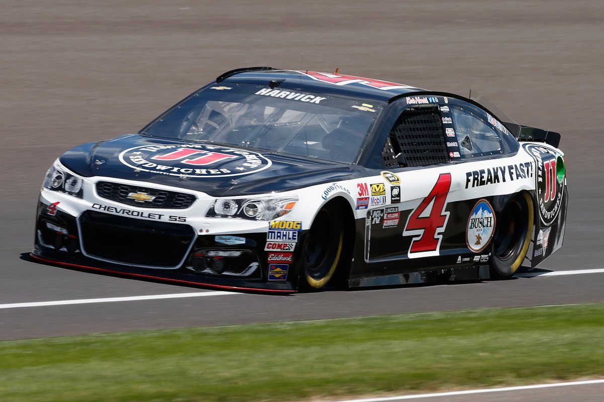 Harvick tallied the most points in 2015/16, was 2nd in 2017/'18, and has scored the most in '19/'20.Only this year was it clinched with 2 races left.When he won his title in '14,  @JeffGordonWeb scored the most points.