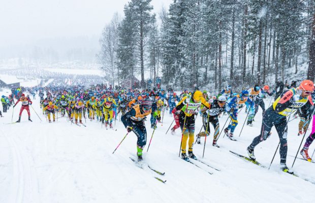 NordicMag's tweet photo. #skidefond 
La Vasaloppet pour seulement 400 skieurs.
Et les autres ? Découvrez ce que propose la plus grande course du monde ⬇️
https://t.co/EIc8PlPrEj
📸 Visma Ski Classics https://t.co/14fqkasGr0