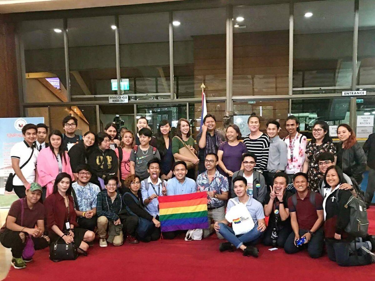 RenzieToTrew's tweet photo. NAKAKAMISS DIN PALA ANG TRABAHONG ‘TO 🏳️‍🌈🏳️‍🌈🏳️‍🌈

#YESTOSOGIEBILL
#YESTOSOGIEBILL
#YESTOSOGIEBILL
#YESTOSOGIEBILL
#YESTOSOGIEBILL
#YESTOSOGIEBILL
#YESTOSOGIEBILL
#YESTOSOGIEBILL
#YESTOSOGIEBILL
#YESTOSOGIEBILL
#YESTOSOGIEBILL
#YESTOSOGIEBILL
#YESTOSOGIEBILL
#YESTOSOGIEBILL
🌈🌈🌈🌈🌈 https://t.co/OiYlm4qh4B