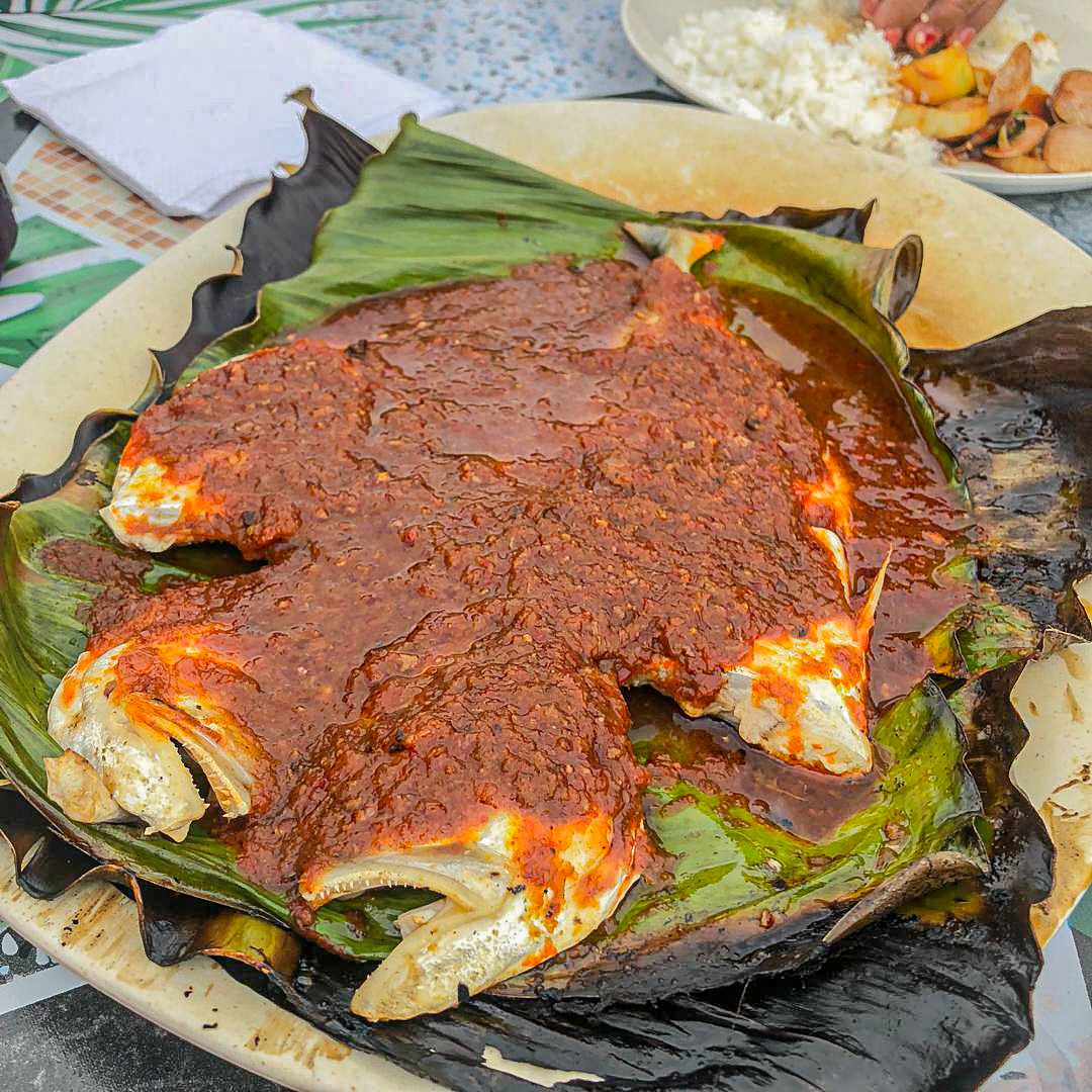 Hudarisma On Twitter Restoran Shelly Seafood Medan Ikan Bakar Terengganu Bawah Jambatan Kuala Ibai Https T Co 3s7gnvlpli Twitter