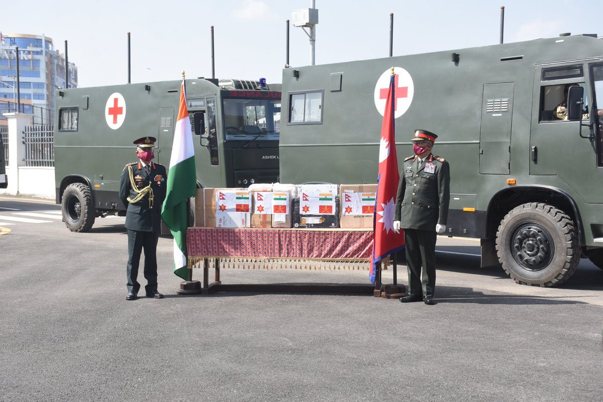 IndiaInNepal's tweet photo. General Naravane #COAS presented medical equipment for two field hospitals of Nepal Army. It includes X-ray machines, ICU ventilators, Video Endoscopy units, anesthesia machines and ambulances. #IndiaNepalFriendship @adgpi @MEAIndia @thenepalesearmy https://t.co/S4AGsfcoNh